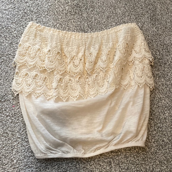 Arizona Jean Company Tops - Ruffle tube top